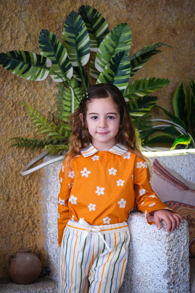 Uzun Kol Bebe Yaka Turuncu Çiçek Desenli Poplin